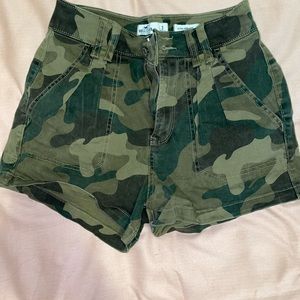 Hollister camo shorts